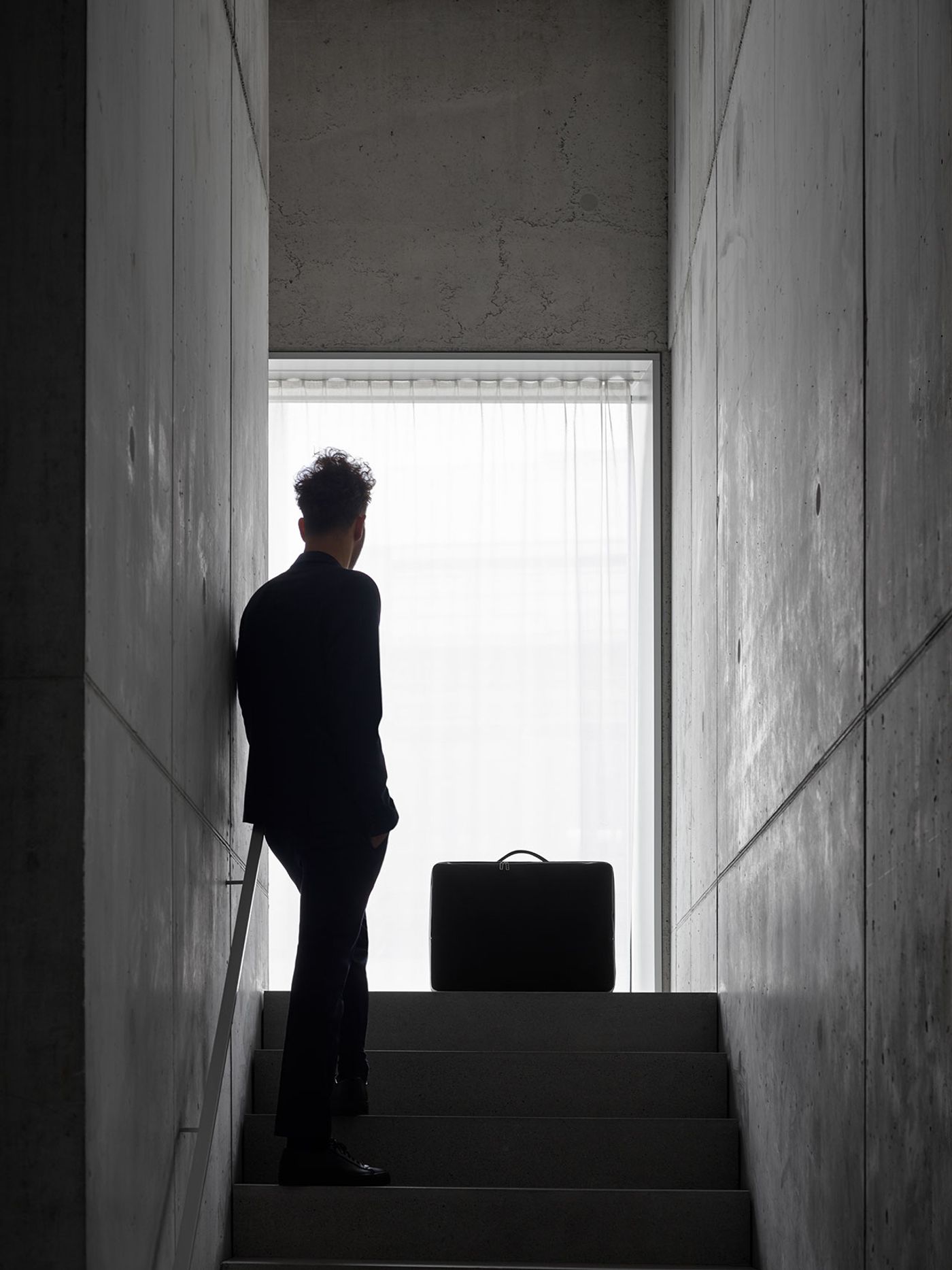 SUIT-CASE by Sir David Chipperfield and Tsatsas. Photo © Gerhardt Kellermann, Munich SUIT-CASE by Sir David Chipperfield and Tsatsas. Photo © Gerhardt Kellermann, Munich