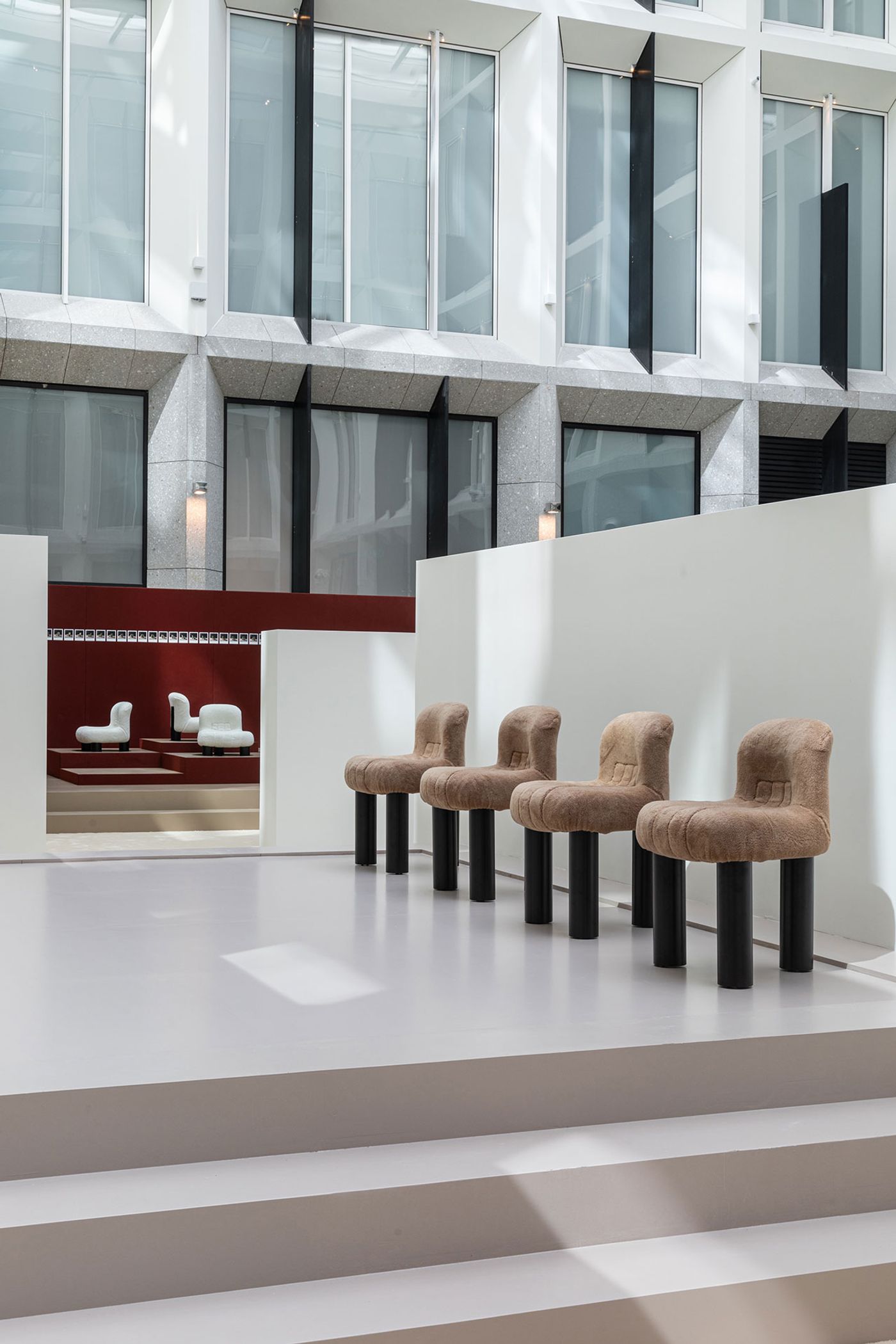 Botolo Armchair - High version. Designed by Cini Boeri for artflex in 1973. Upholstery: Loro Piana Interiors Cashfur in Caramel colour.
Photography © Loro Piana.