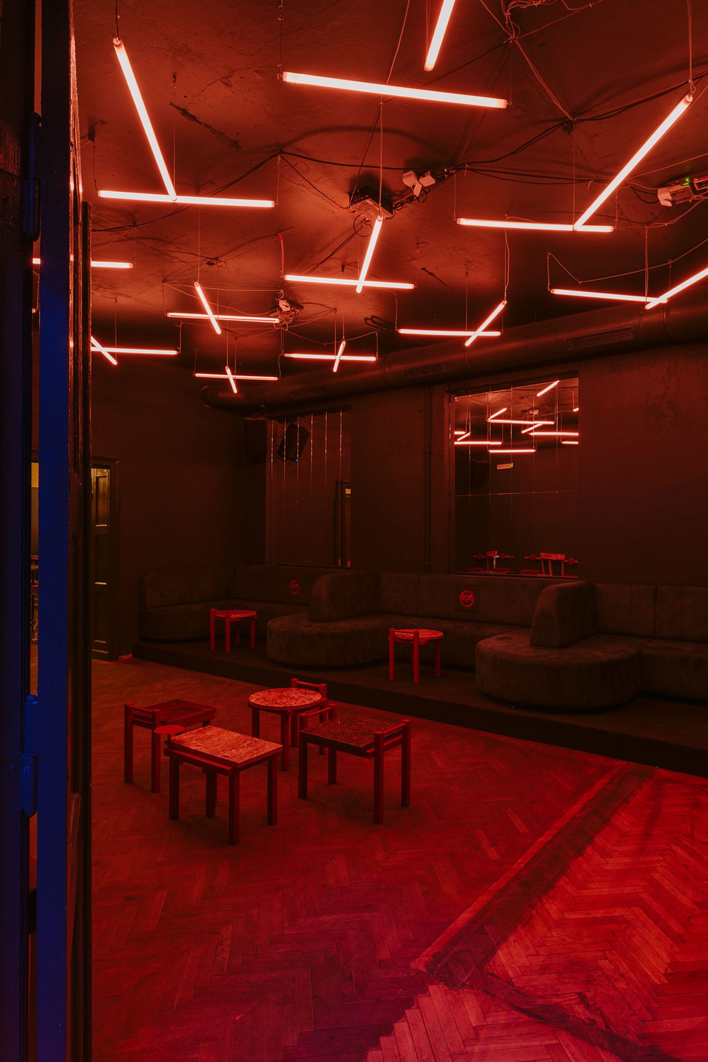 Próżność (eng. "Vanity") Club by wiercinski-studio in Poznan, Poland.Photo © PION Studio (Basia Kuligowska, Przemyslaw Nieciecki).
