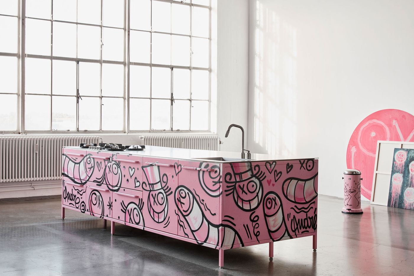 Amour limited-edition collection © Vipp Amour limited-edition collection © Vipp