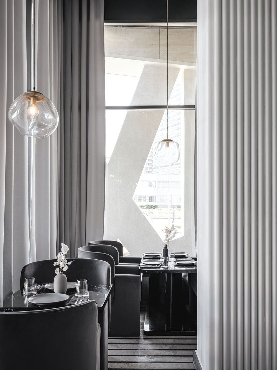 Moscow's Polet Café Celebrates Soviet Aviation Heritage with Retro ...