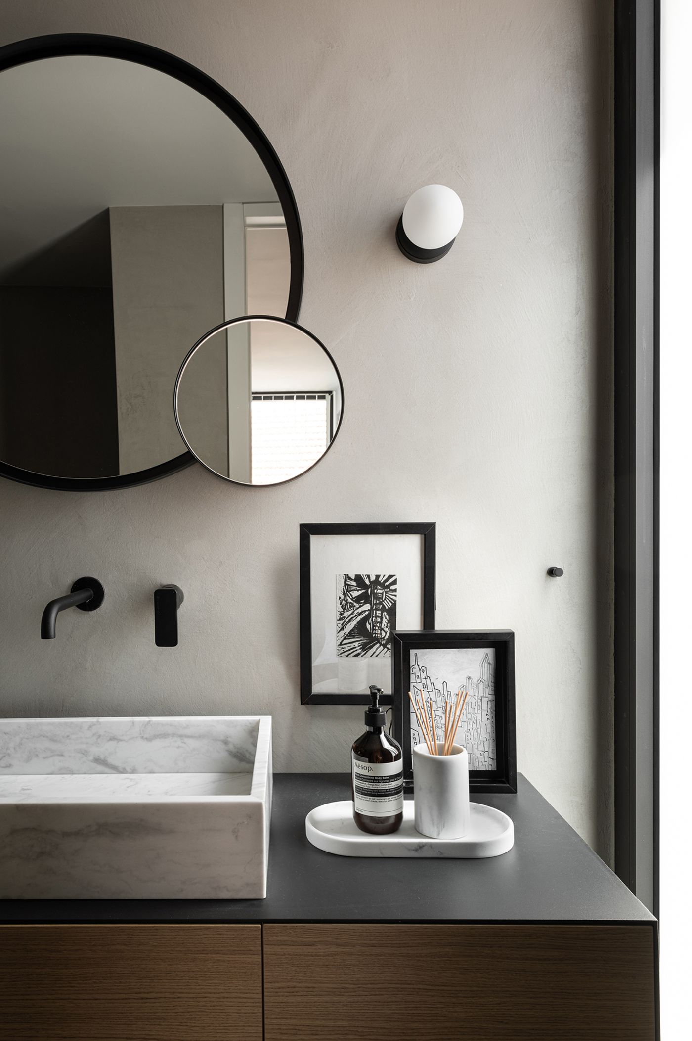Thasos Loft: A Harmonious Blend of Tradition and Modernity by Minas ...