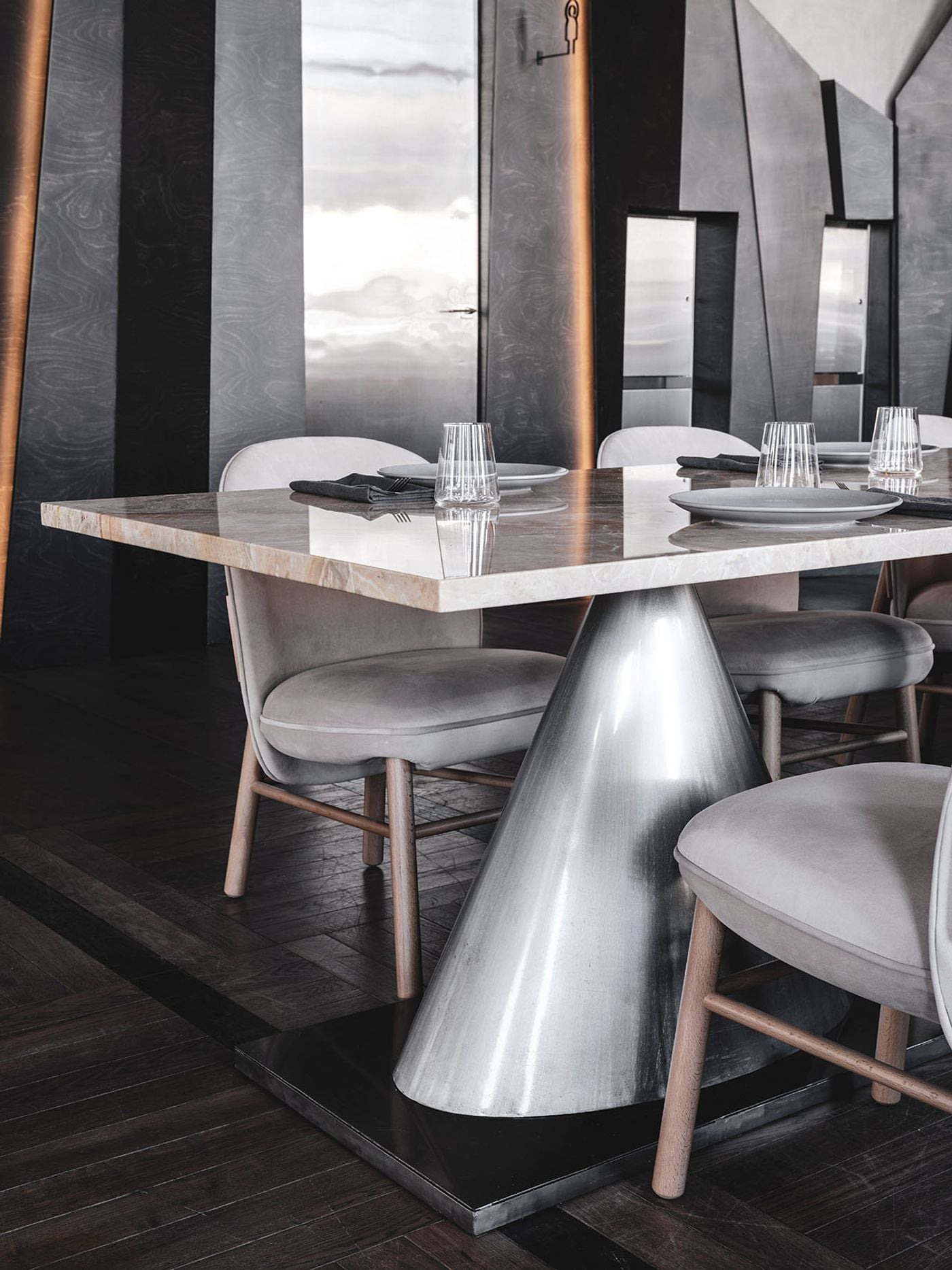 Moscow's Polet Café Celebrates Soviet Aviation Heritage with Retro ...