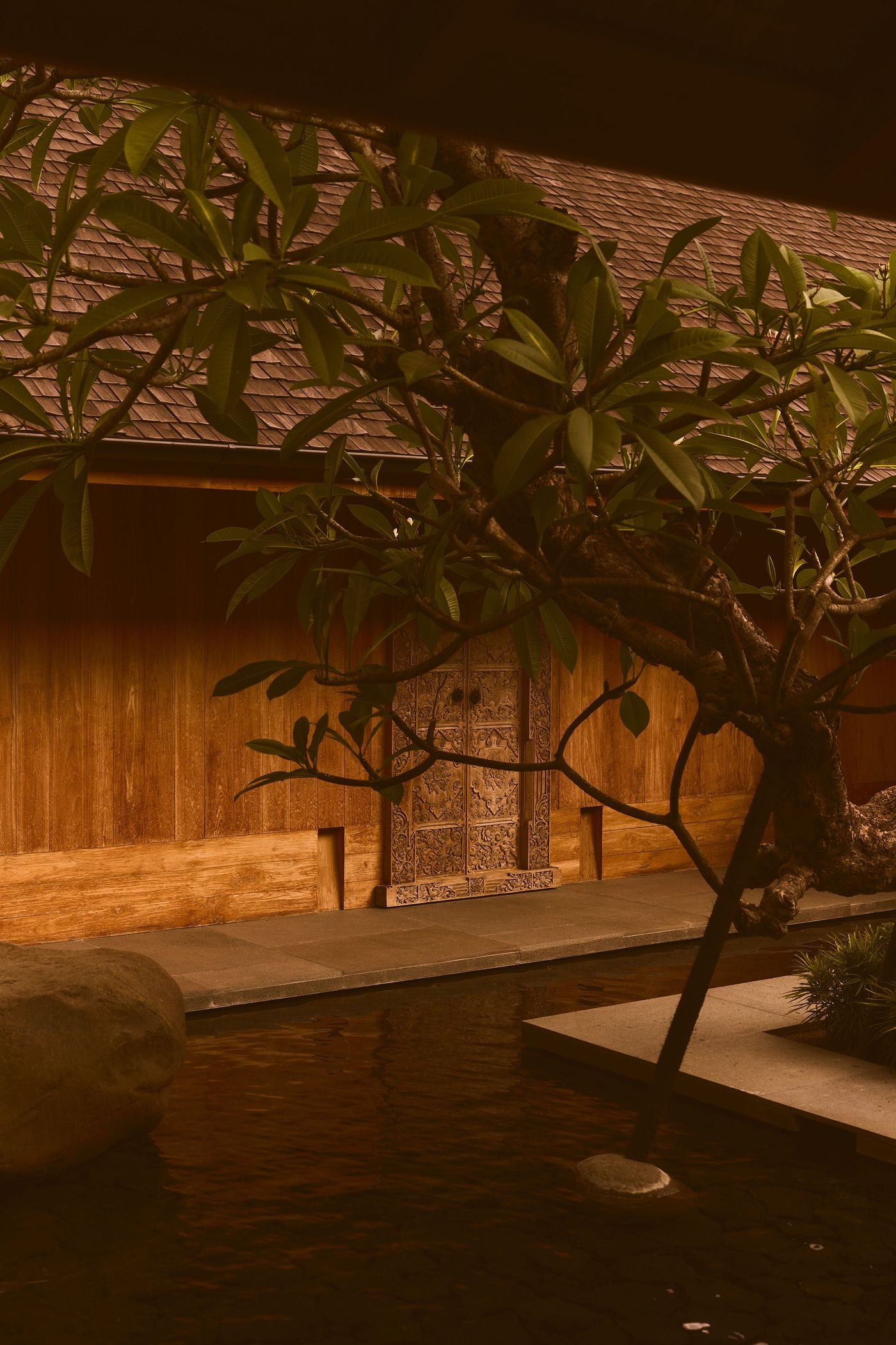Rumah Rubah by Maximilian Jencquel: Where Japanese Restraint Meets
