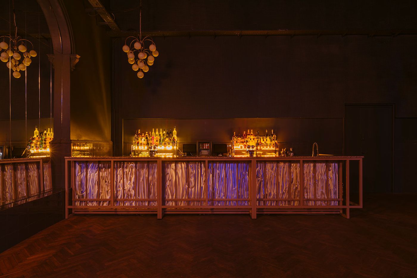 Próżność (eng. "Vanity") Club by wiercinski-studio in Poznan, Poland.Photo © PION Studio (Basia Kuligowska, Przemyslaw Nieciecki). Próżność (eng. "Vanity") Club by wiercinski-studio in Poznan, Poland.Photo © PION Studio (Basia Kuligowska, Przemyslaw Nieciecki).