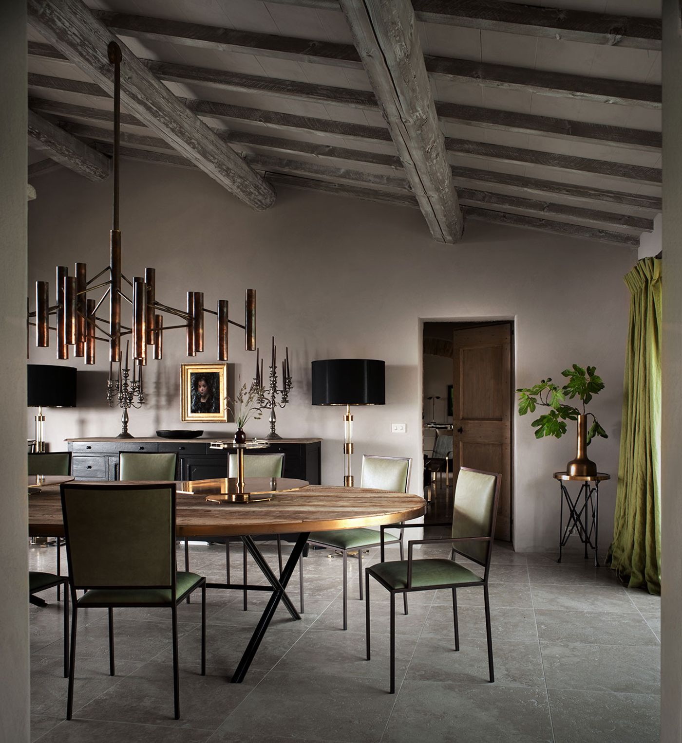 B.B. for Reschio featuring "The Oval Dining Table", "The Simple Chair" and "The Copper Tube Chandelier". Photo © Reschio estate. B.B. for Reschio featuring "The Oval Dining Table", "The Simple Chair" and "The Copper Tube Chandelier". Photo © Reschio estate.