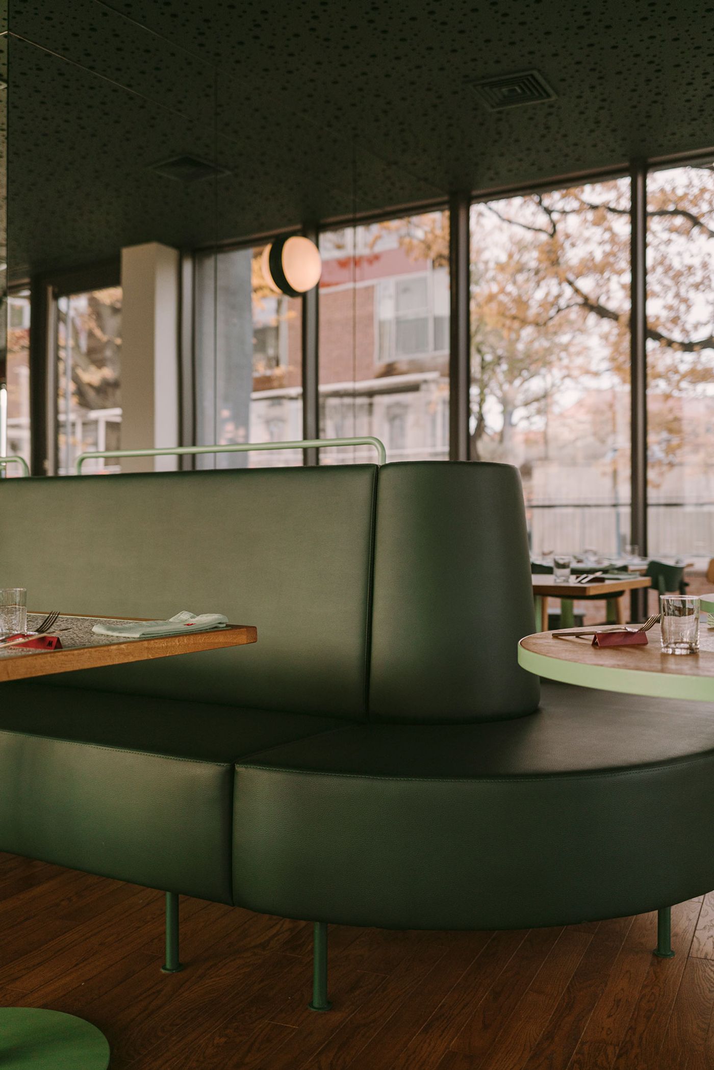 MARTIM restaurant by BUCK.STUDIO.
Photo by PION Studio. MARTIM restaurant by BUCK.STUDIO.
Photo by PION Studio.