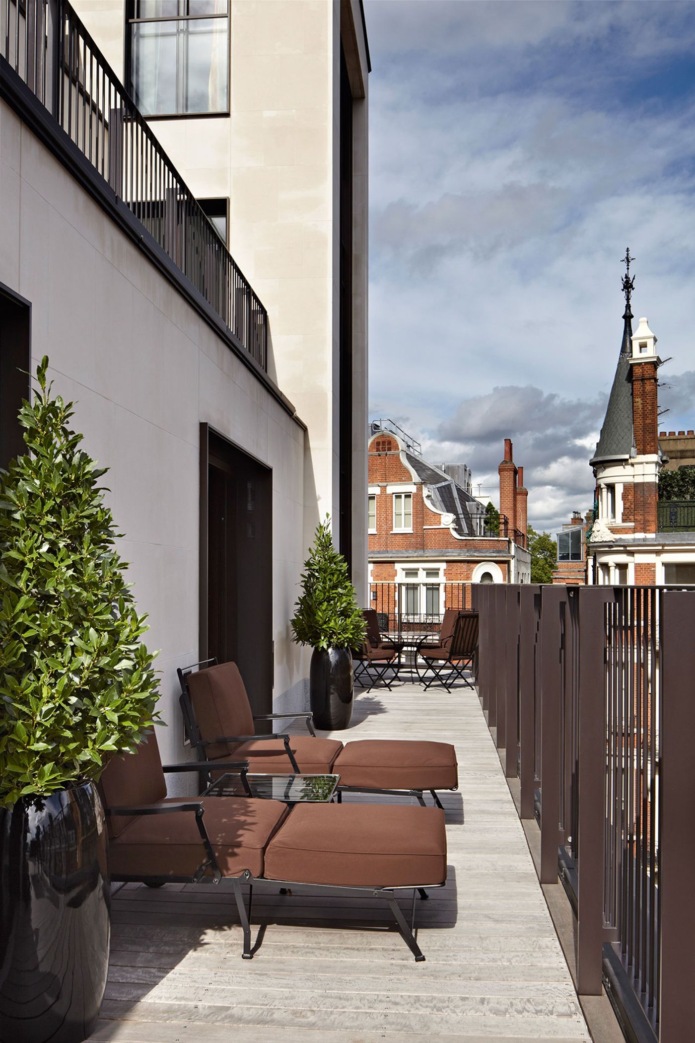 BVLGARI Hotel & Residences, London, photo © BVLGARI Hotels & Resorts BVLGARI Hotel & Residences, London, photo © BVLGARI Hotels & Resorts