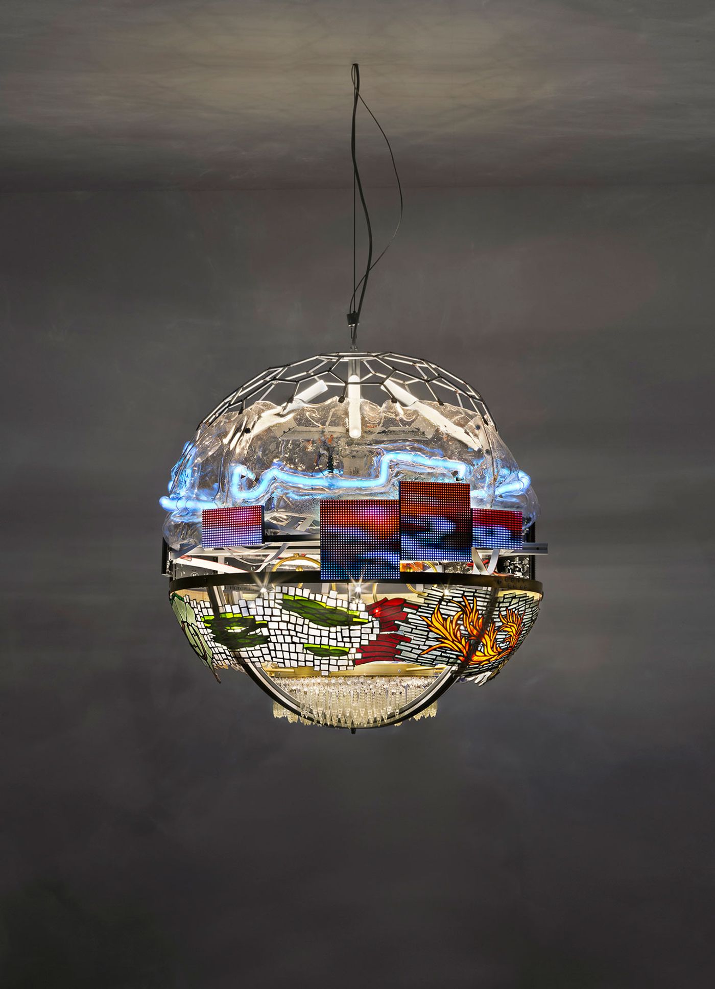 Kostas Lambridis, Elemental Chandelier. Photo courtesy Carpenters Workshop Gallery. Kostas Lambridis, Elemental Chandelier. Photo courtesy Carpenters Workshop Gallery.