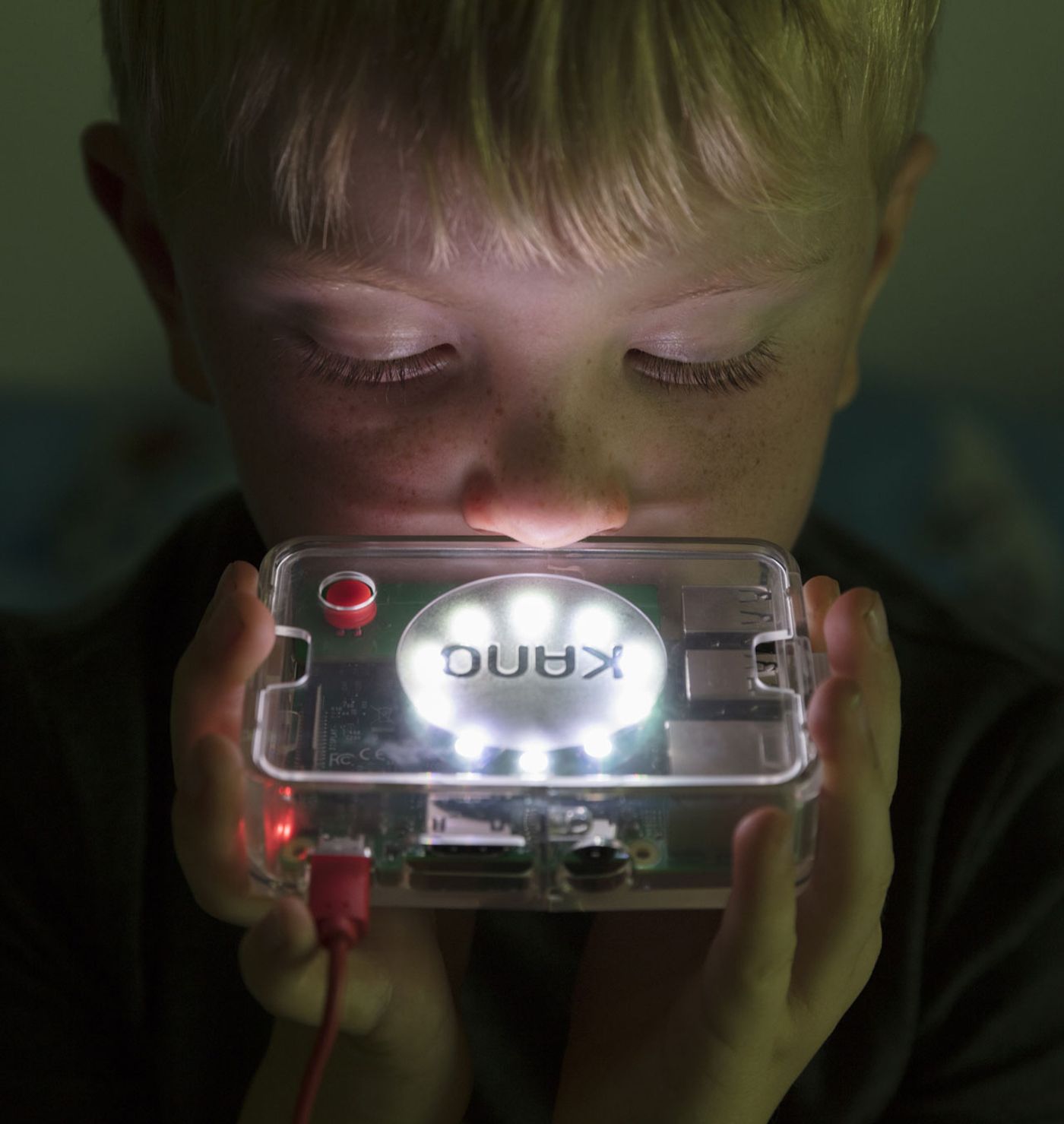 The Kano Computer Kit (2017 edition).Photo © Kano. The Kano Computer Kit (2017 edition).Photo © Kano.