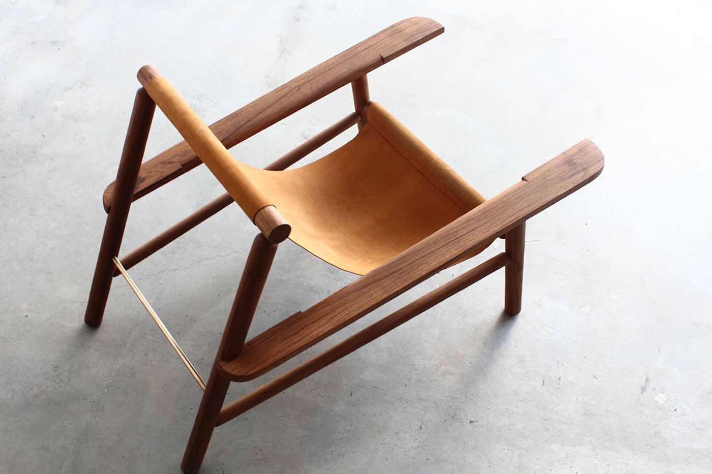 Āyāma (Extend) deck chair. Photo by Sameer Belvalkar. Āyāma (Extend) deck chair. Photo by Sameer Belvalkar.