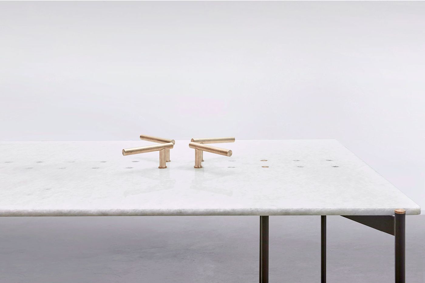 Dastā (Handle) dining table. Photo by Sameer Belvalkar. Dastā (Handle) dining table. Photo by Sameer Belvalkar.
