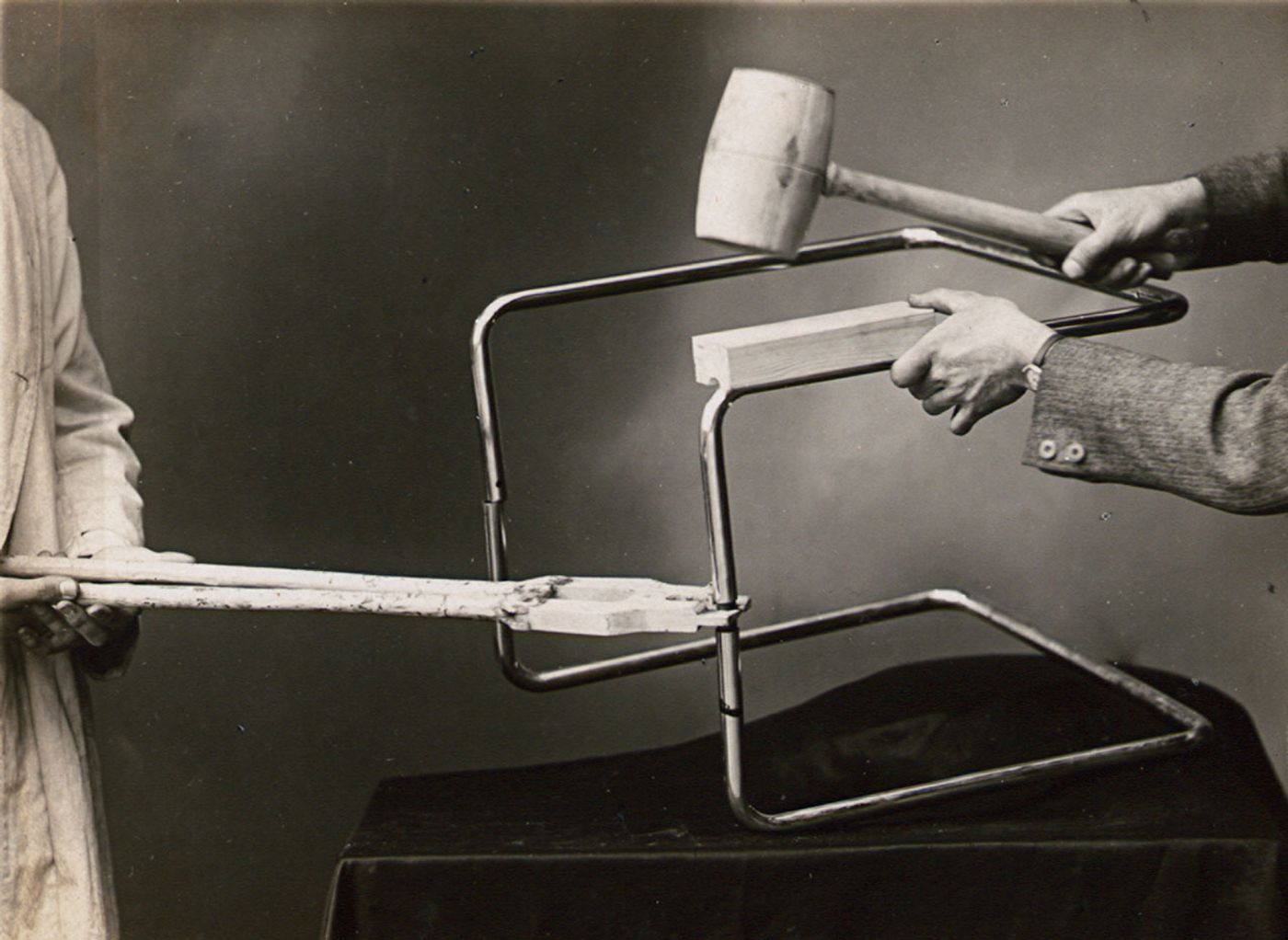 Photograph from an instruction manual for the usage of tools, Thonet brothers, 1935 , Collection Alexander von Vegesack, Domaine de Boisbuchet, www.boisbuchet.org (photographer unknown). Photograph from an instruction manual for the usage of tools, Thonet brothers, 1935 , Collection Alexander von Vegesack, Domaine de Boisbuchet, www.boisbuchet.org (photographer unknown).