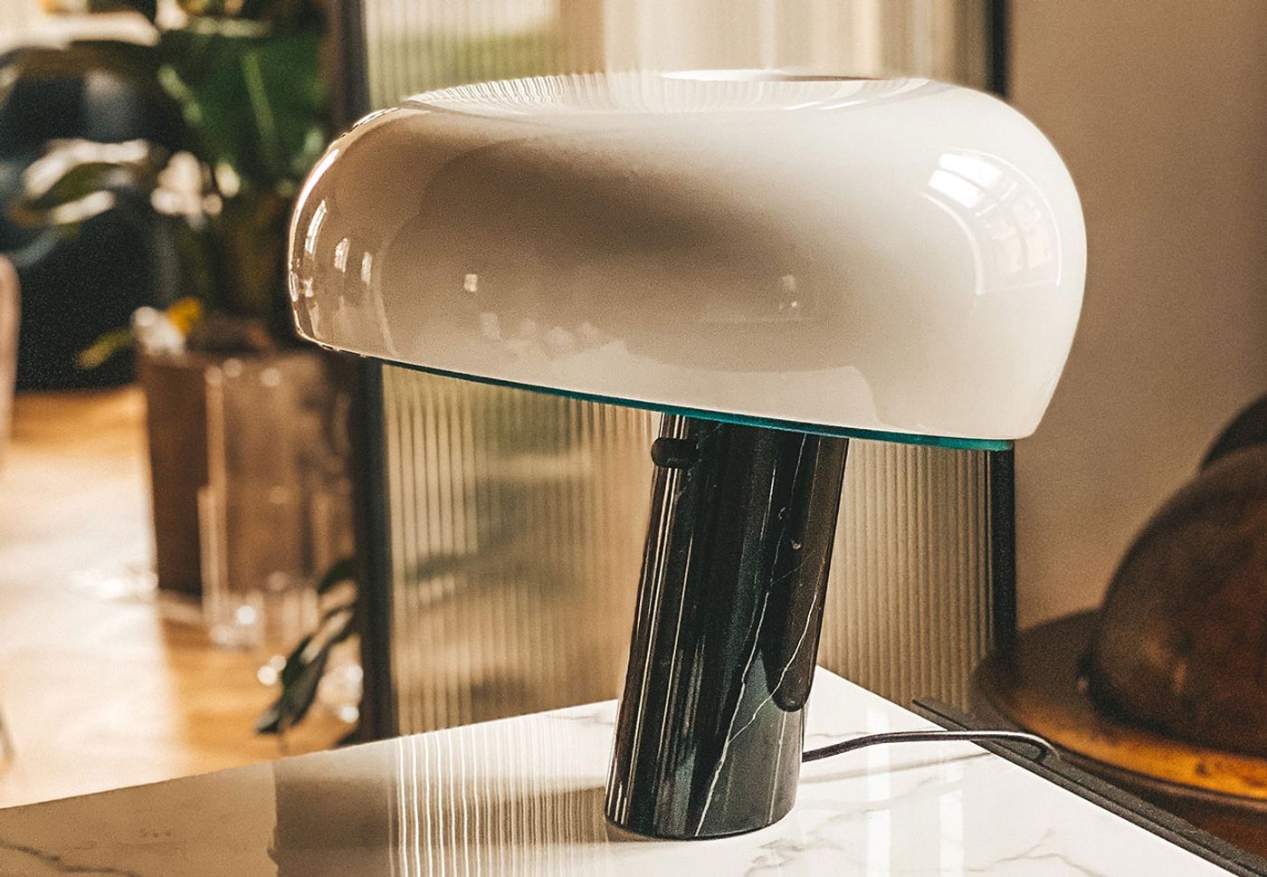 Mohd Special Edition: Snoopy White Table Lamp. Photo © Mohd. Mohd Special Edition: Snoopy White Table Lamp. Photo © Mohd.