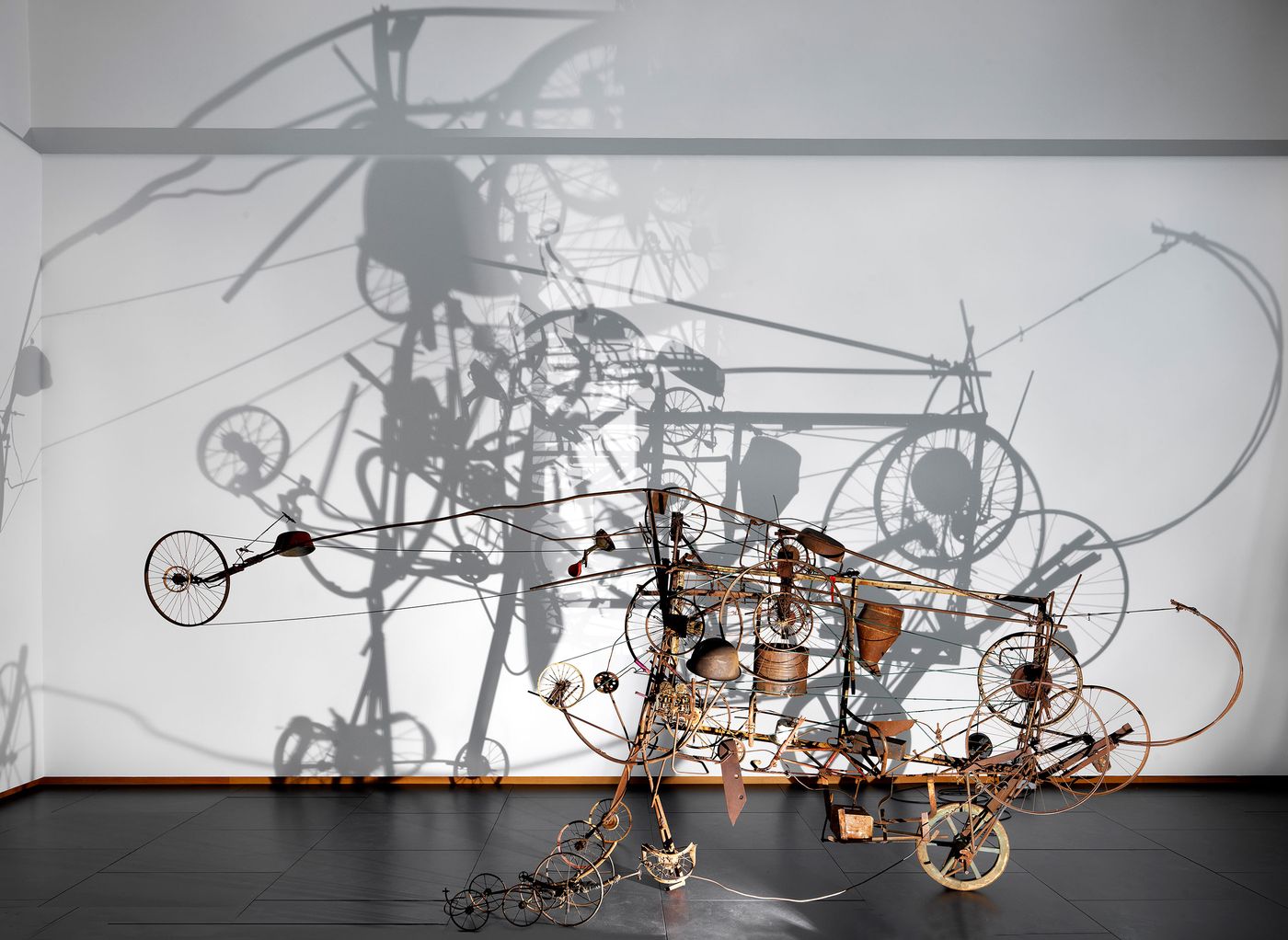 Kinetic Machines