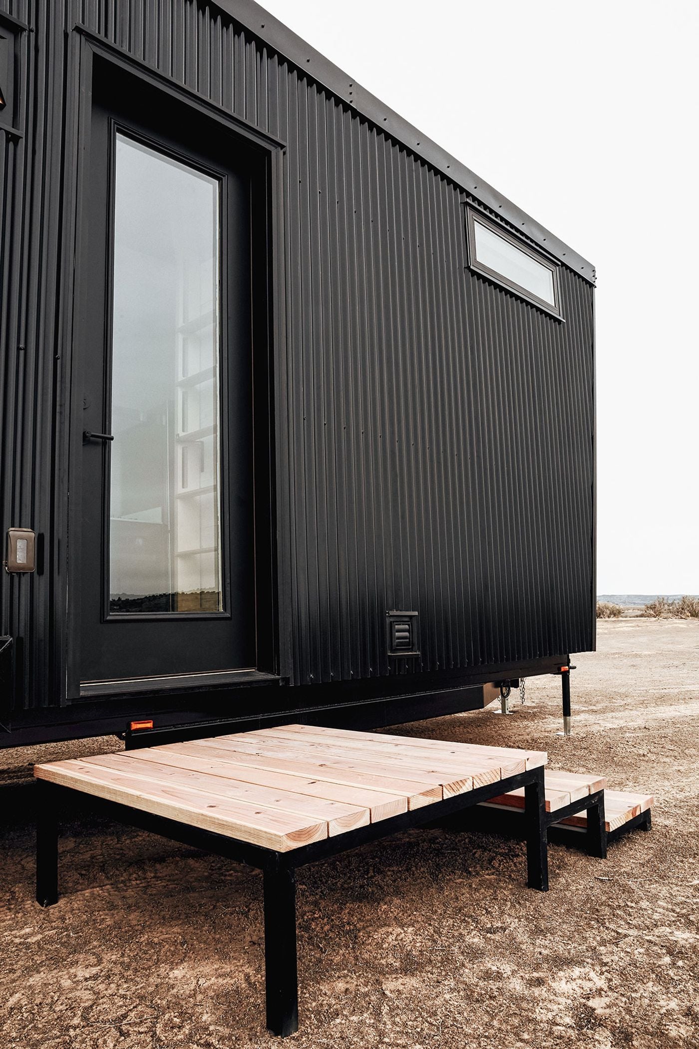 The Crisp Modernism of Land Ark RV’s Home on Wheels