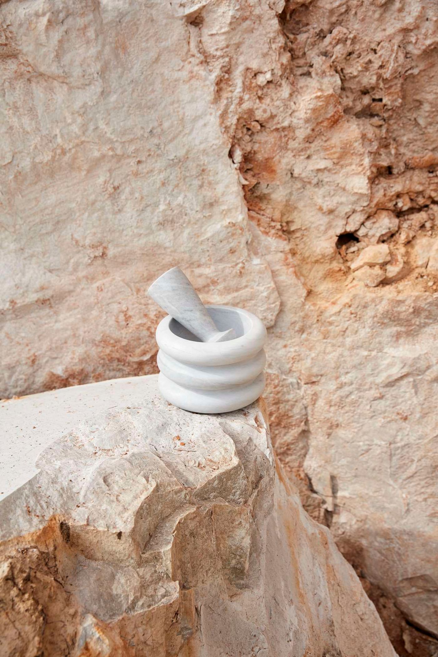 Napoleon & Josephine designed by Sarah King, Elba marble. Mortar ø175 x 110mm. Pestle ø65 x 150mm. Part of New Volumes collection by Artedomus. Photo by Sean Fennessy. Napoleon & Josephine designed by Sarah King, Elba marble. Mortar ø175 x 110mm. Pestle ø65 x 150mm. Part of New Volumes collection by Artedomus. Photo by Sean Fennessy.