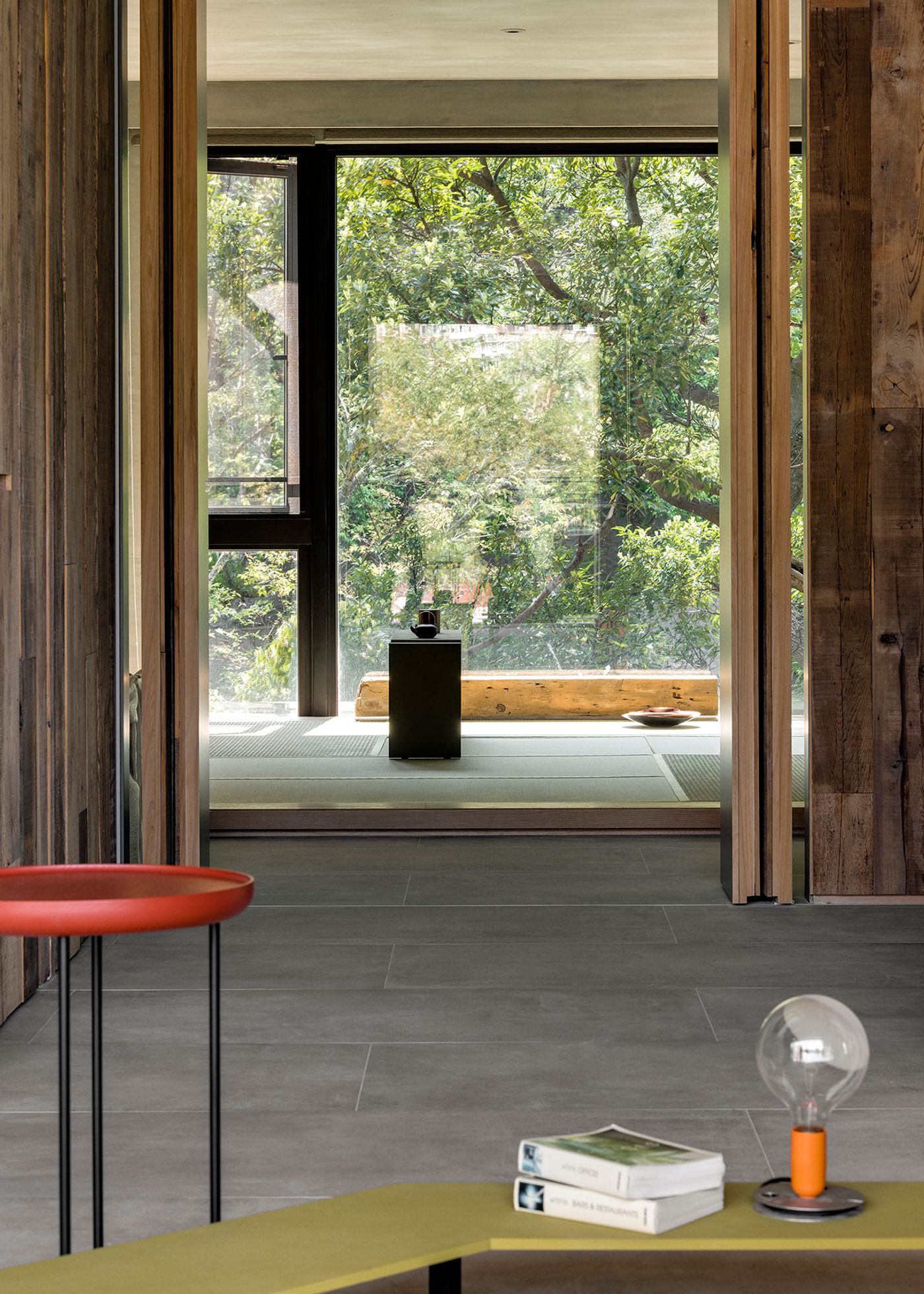 AN ASIAN SPIRIT IN CONTEMPORARY DESIGN Architects 49 Images