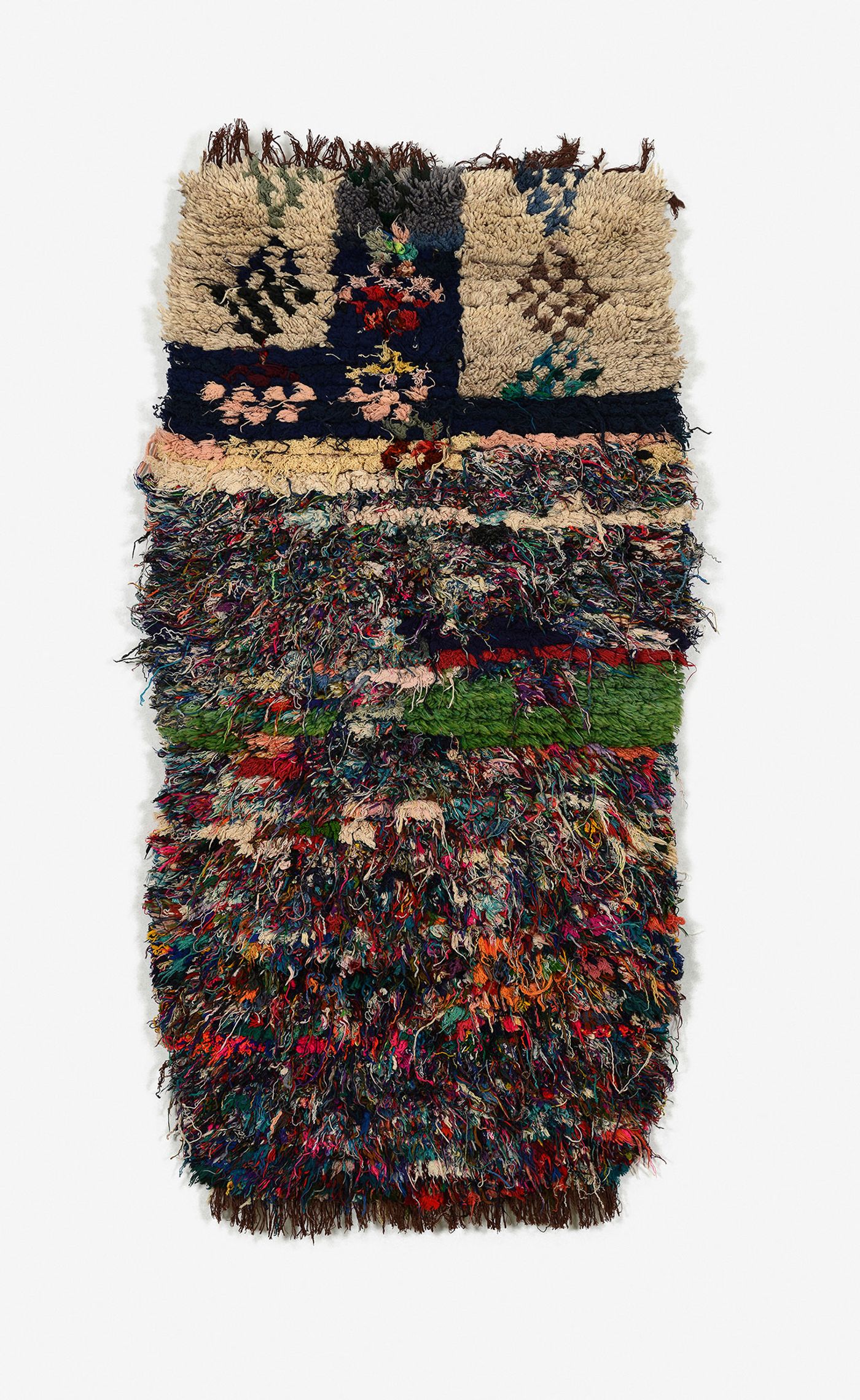 Aïcha Salmi, Ighfnighir, rug, 2000-2009. Photo © Rémi Boissau - Ville de Clermont-Ferrand.
